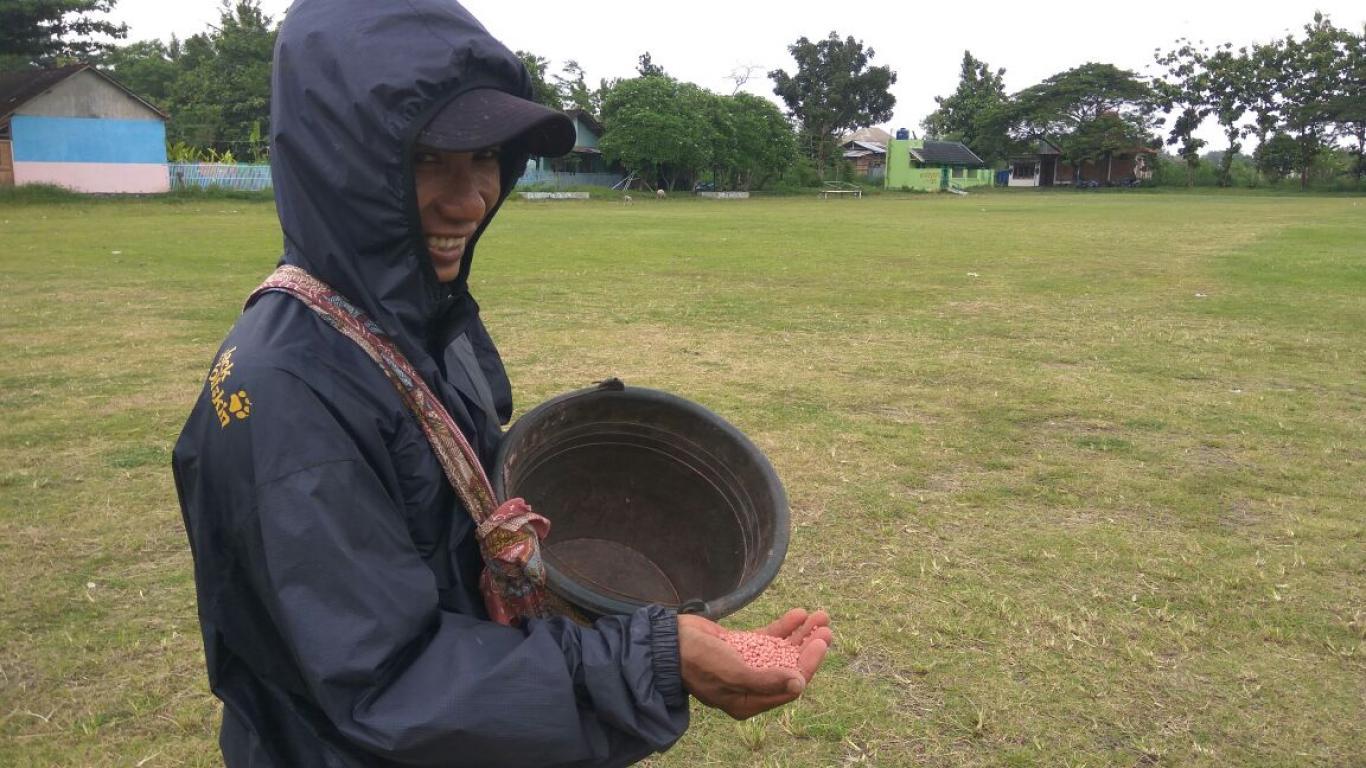 Pemeliharaan Lapangan Desa Pleret