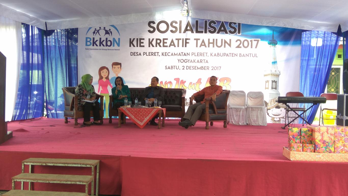 Sosialisasi KIE Kreatif di Desa Pleret