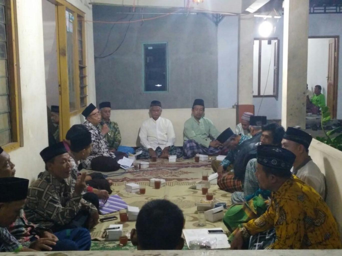 REMBUG DUSUN Warga Masyarakat Dusun Kedaton