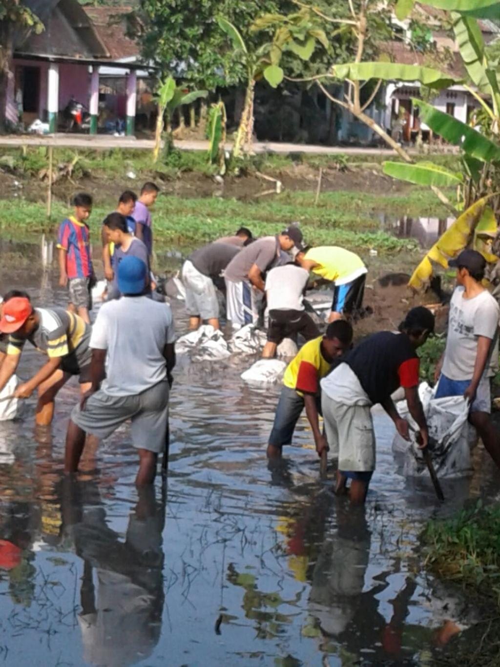 MINGGU BERSIH di Pemancingan Rawa Kangkung Trayeman