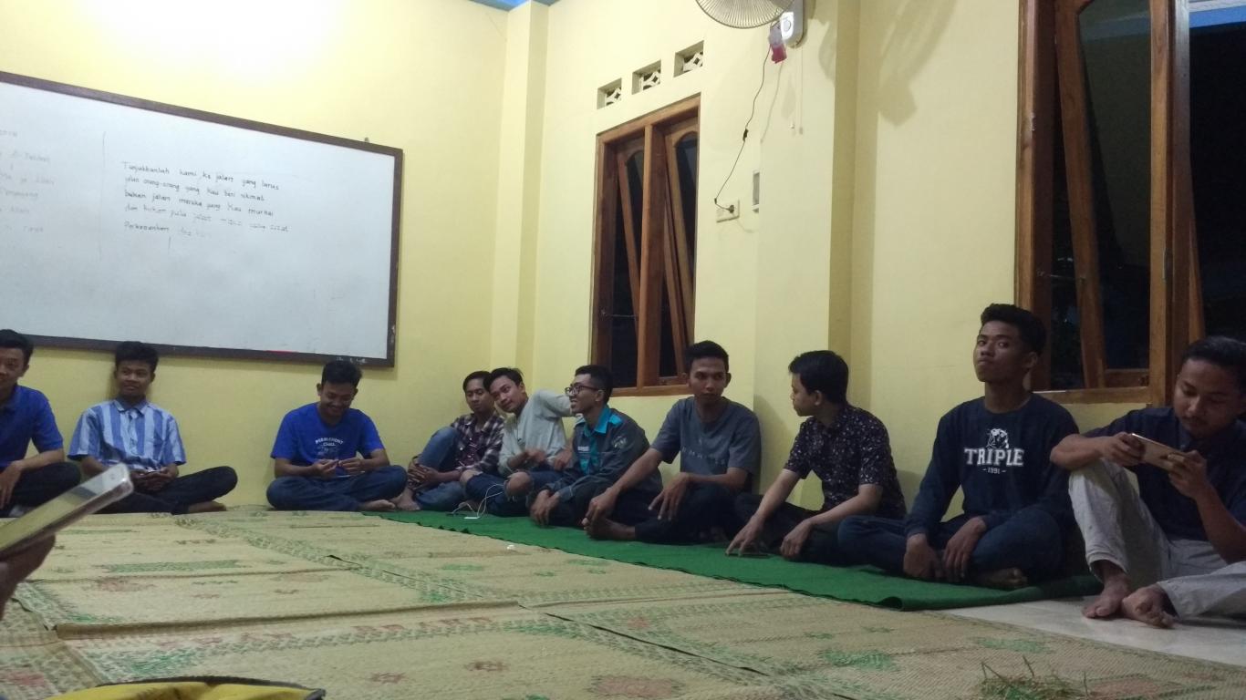 KEGIATAN RAMADHAN Menjadi Pembahasan Pertemuan IKARTAKA