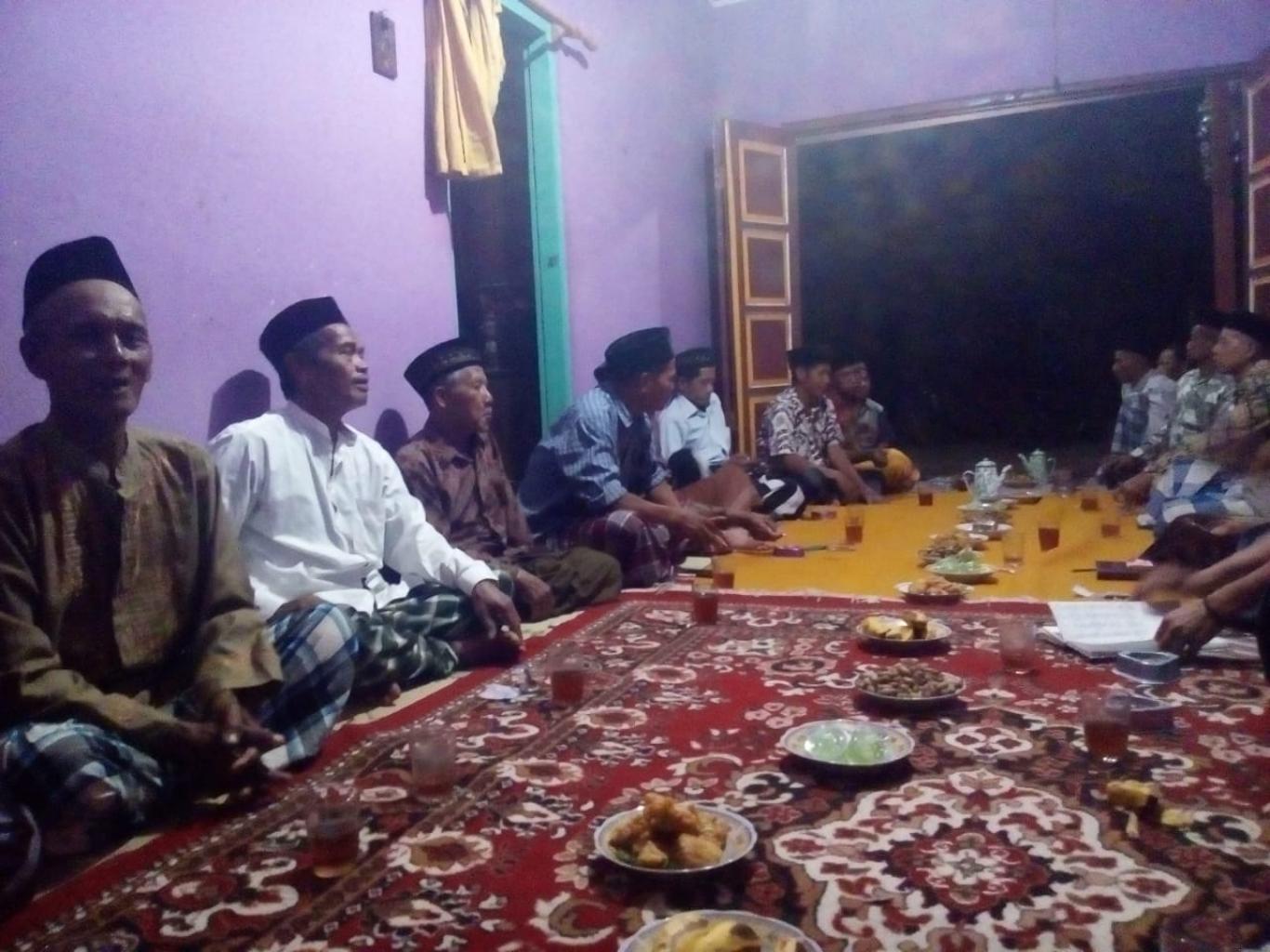 Pertemuan Rutin Warga Dusun Kanoman