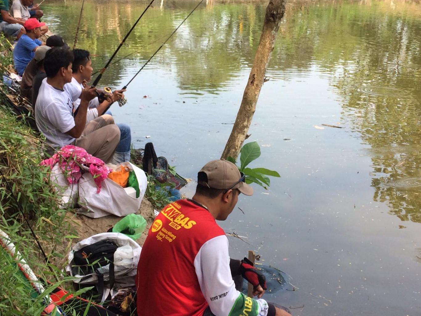 Lomba Mancing, Sedot Antusiame Warga Luar Pleret