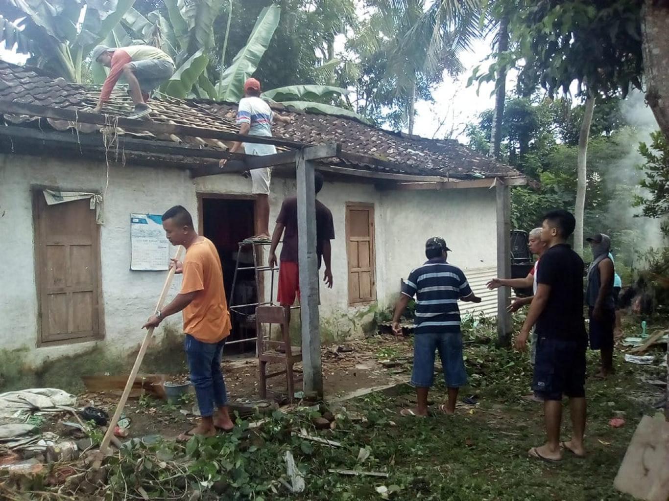 BEDAH RUMAH, Aksi Sosial Menyambut Bulan Ramadhan