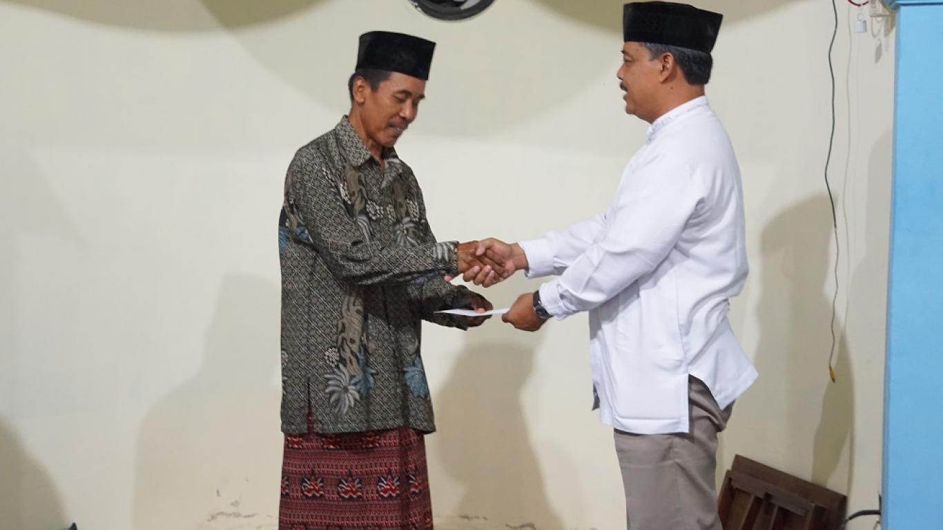 Tilik Wargo Bakda Sholat Tarawih