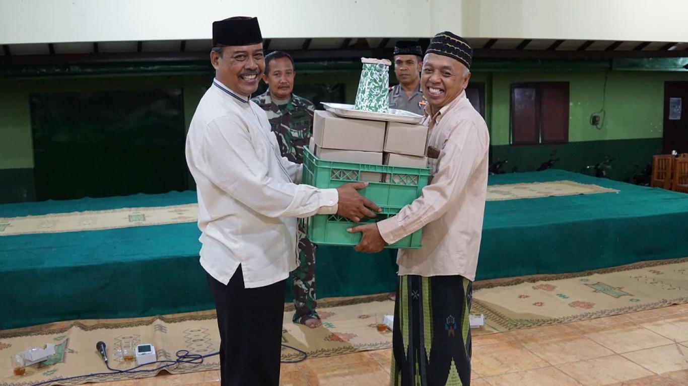 Distribusi Bantuan RT 