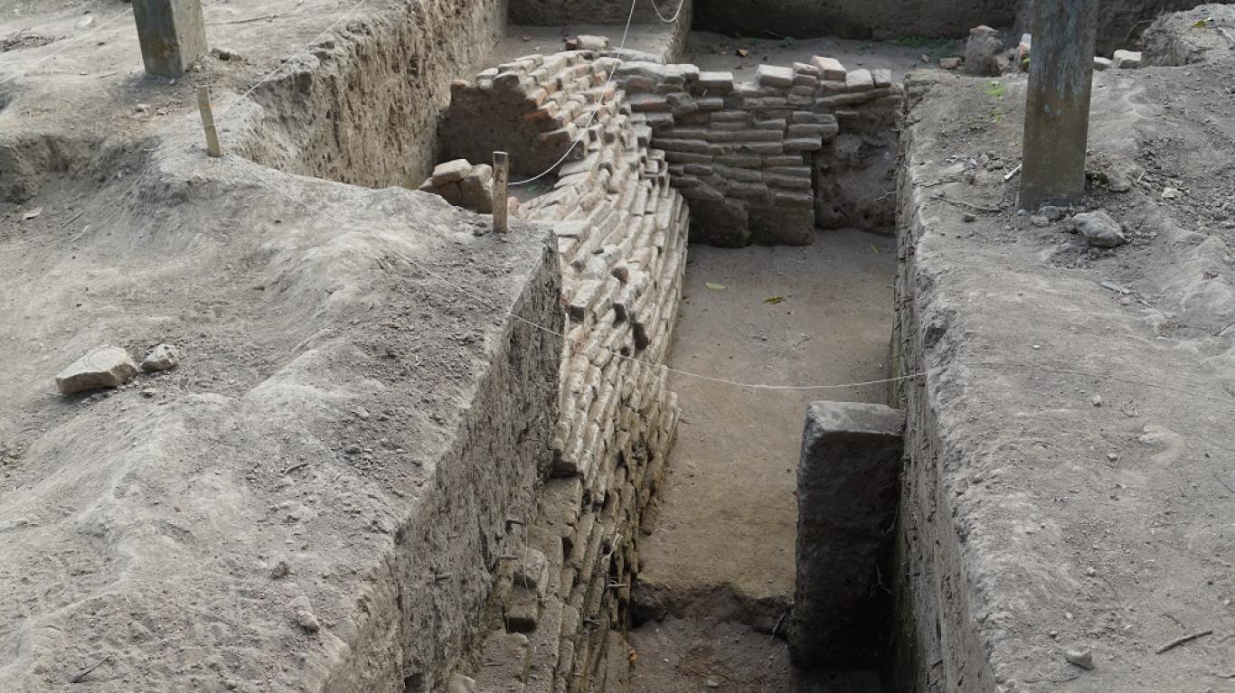 Penggalian Situs Bekas Kraton 