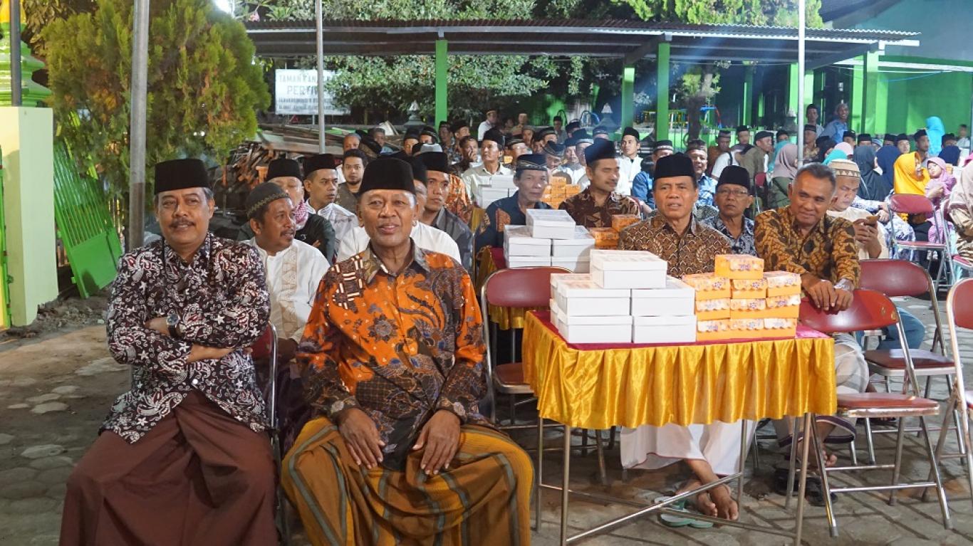 Pengajian Pamit Haji dan Syawalan Warga Pedukuhan Keputren