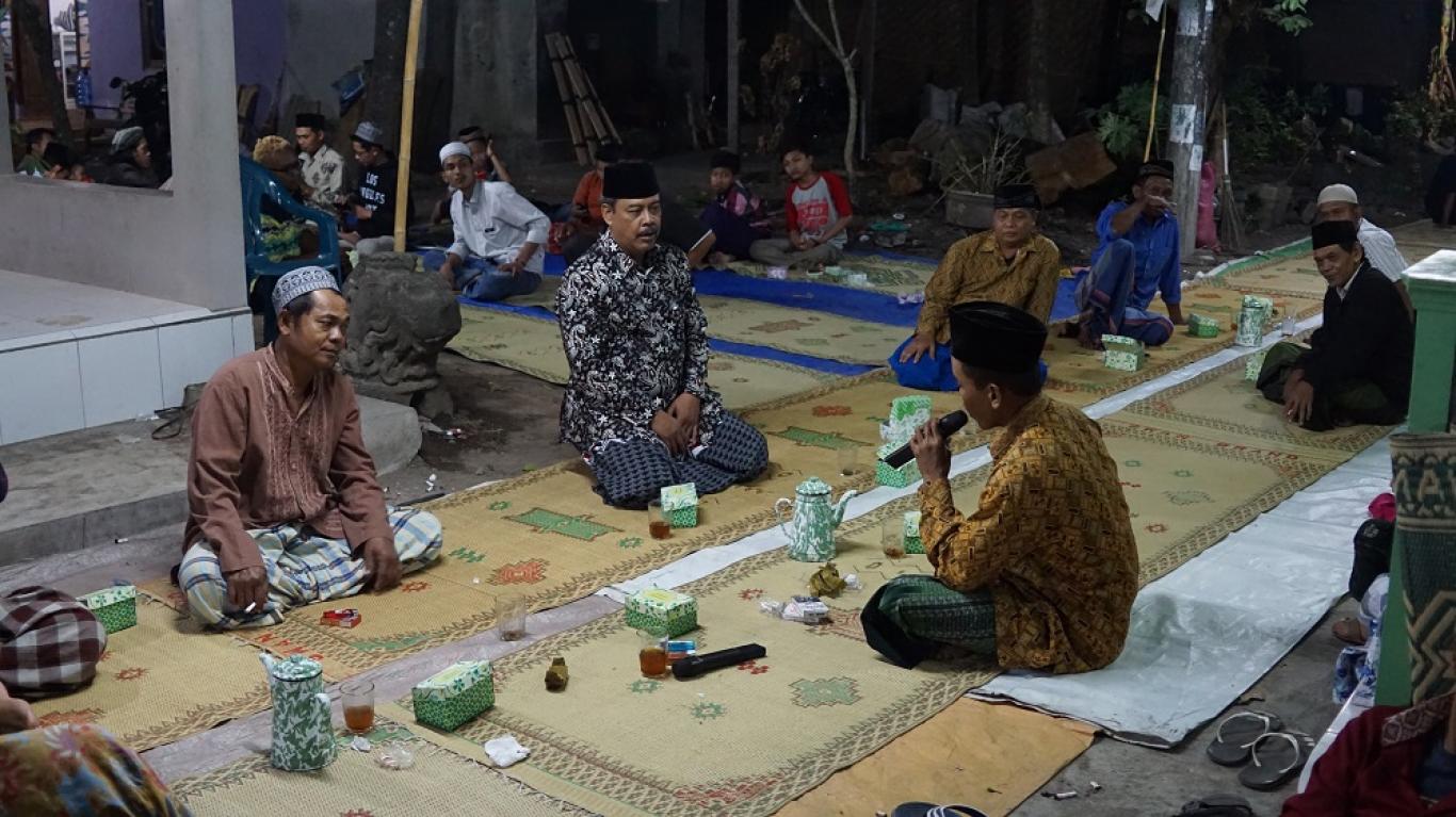 Malam Tirakatan Gunungan