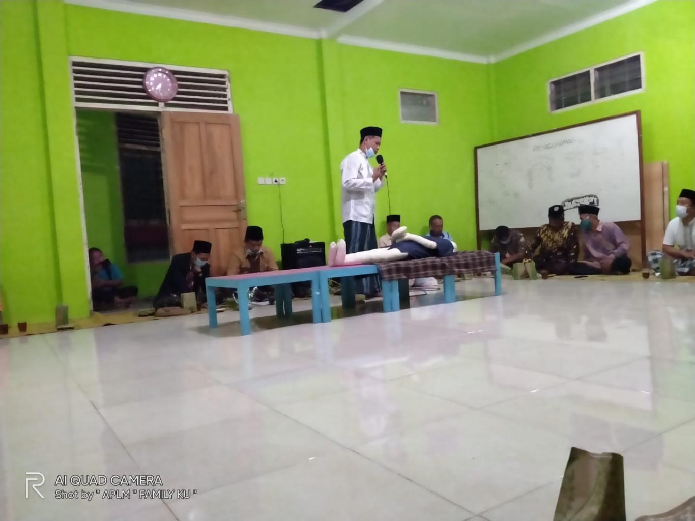 Pelatihan Pemulasaran dan Pemakaman Jenazah COVID-19 di Keputren