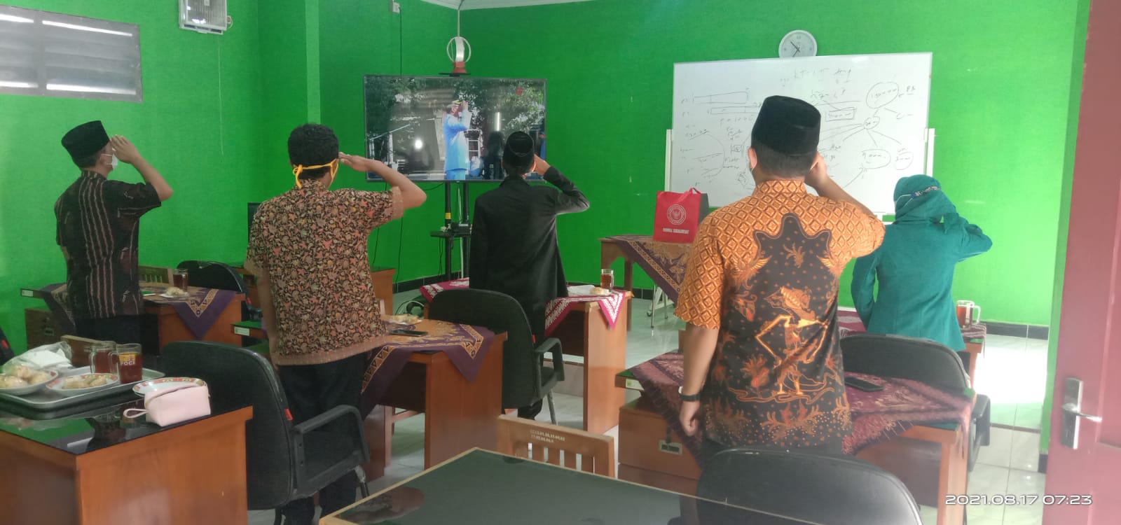 Upacara Virtual HUT RI ke-76 Kalurahan Pleret