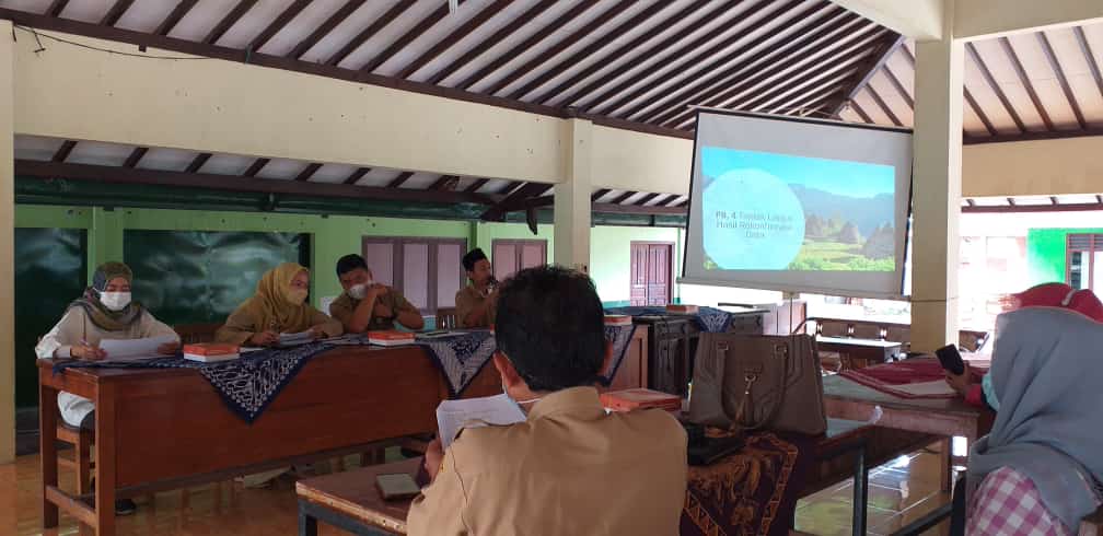 FGD Tentang Anak Tidak Sekolah dan Anak Berpotensi Tidak Sekolah